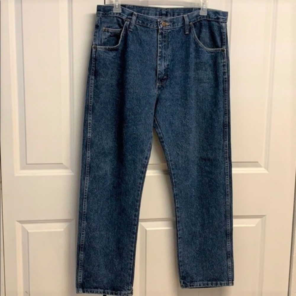 Wrangler Faded Blue Denim 5 Pocket Jeans Size 38 x 30 Straight Leg